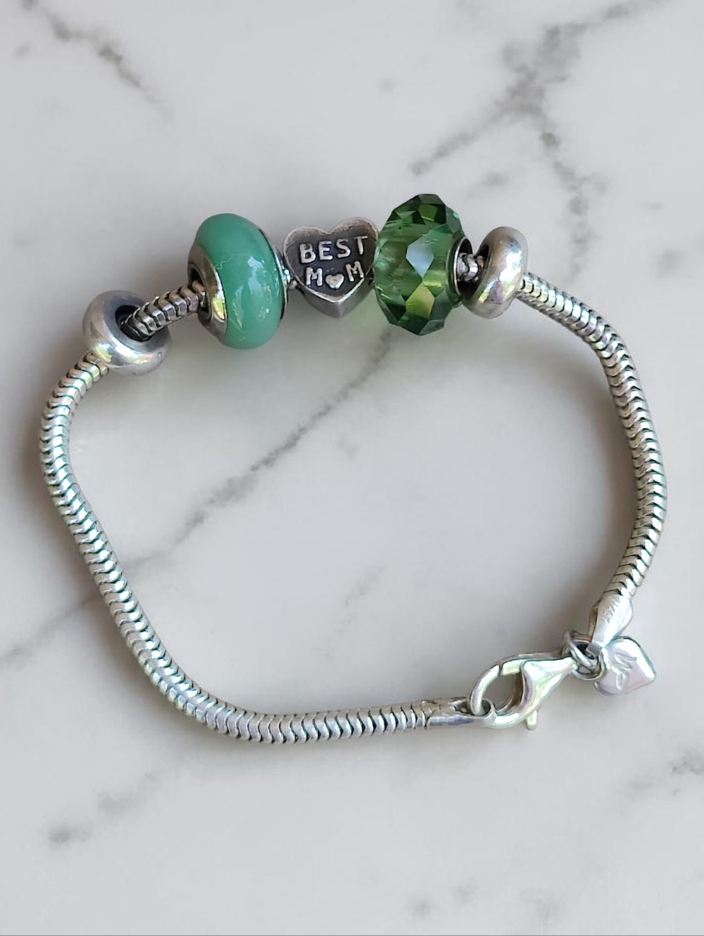 Michael Anthony Sterling Silver Best Mom Charm Bracelet - Picture 2 of 6